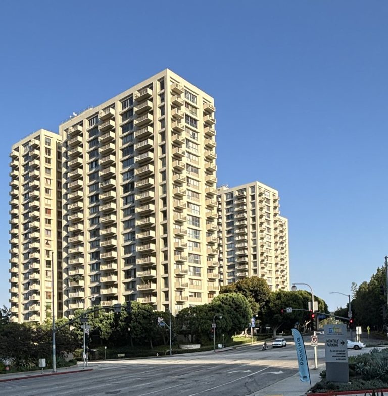 Housing Cooperatives Test New Finance Models Residential apartment buildings